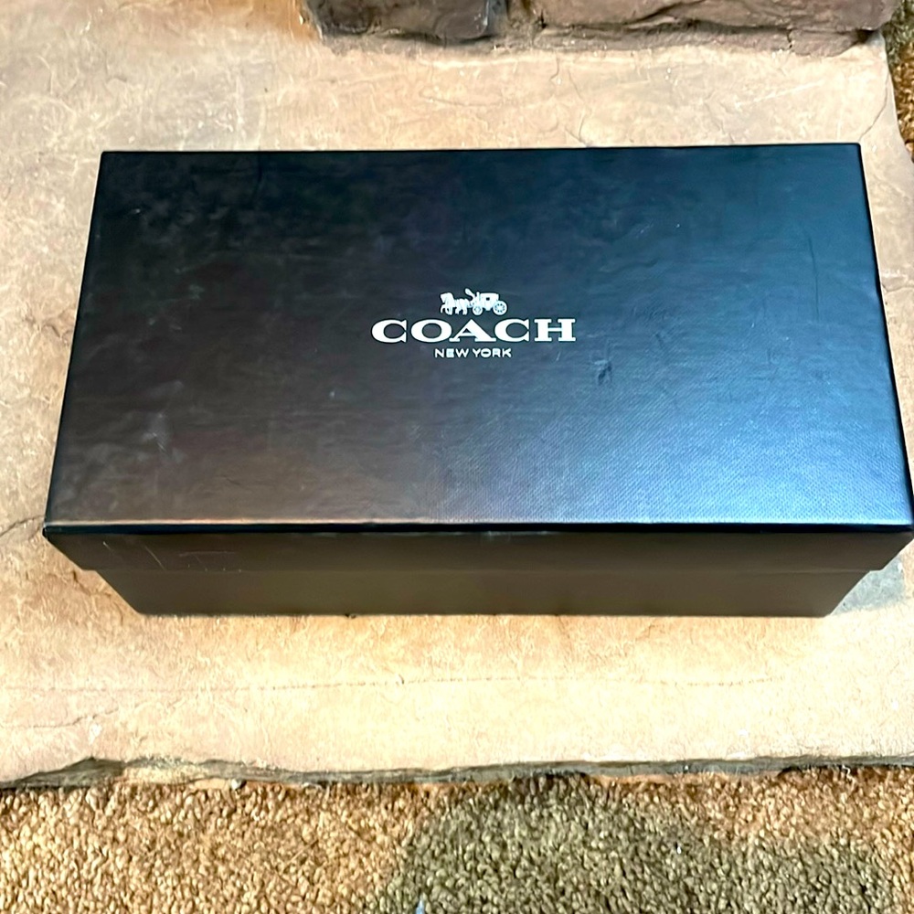 🔥Coach🔥 - Picture 8 of 8
